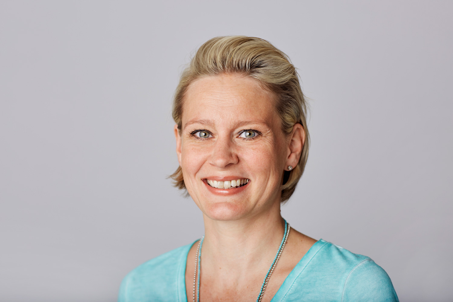 Nicola Holder, Coach